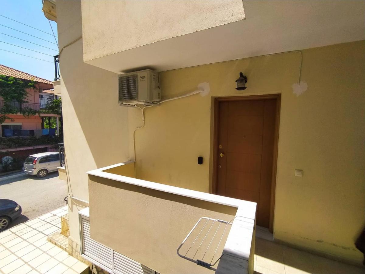 Διαμέρισμα Στην Πόλη Metamorfosi Екстериор снимка